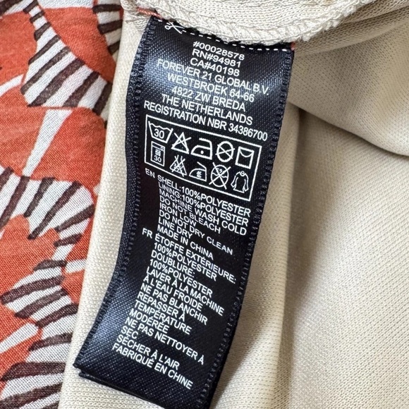 Forever 21 Cape Shoulder Mini Dress SZ S/P Burnt Orange Black White Boho Chic - Picture 8 of 9